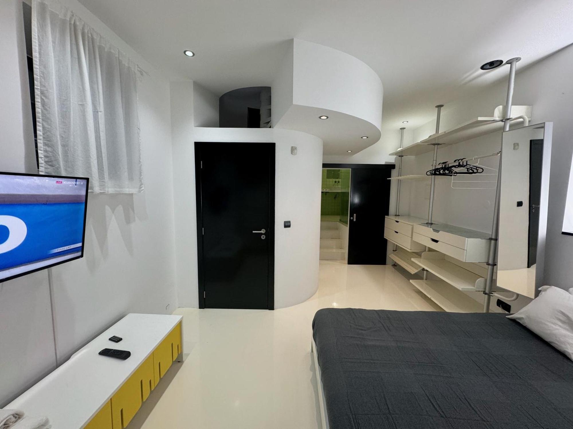 Sea Breeze Boutique House *